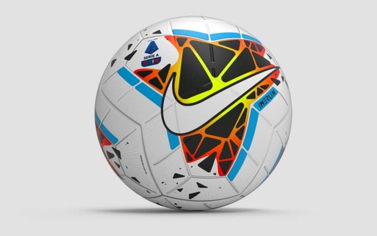 Serie A, il nuovo pallone per il campionato 2019 2020 è il Nike Merlin.  FOTO | Sky Sport