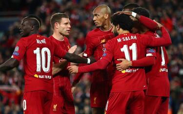 Liverpool, 4-3 thriller col Salisburgo. Ok Chelsea