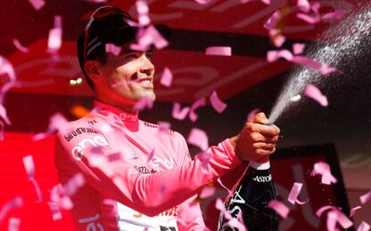Giro, Dumoulin re della crono e nuova maglia rosa