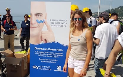 Sky in spiaggia contro plastica: c'è Marta Bassino