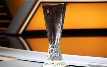 europa_league_trofeo