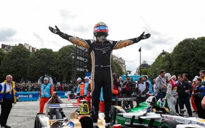 Formula E, a Parigi vince Vergne