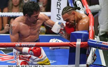 Pacquiao da record, titolo WBA welter a 40 anni