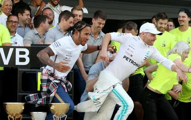 hamilton_bottas_russia_festa_getty