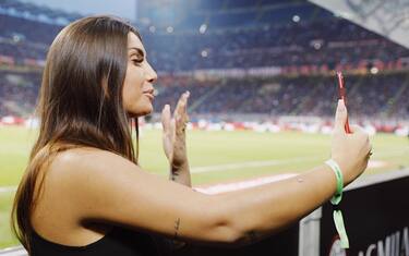 Milan, una tifosa super: Elettra Lamborghini! FOTO