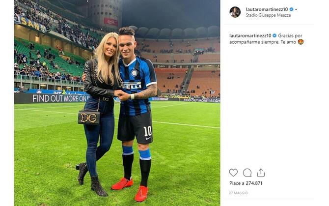 Le Vacanze Del Toro Lautaro Martinez E Agustina Gandolfo Pazzi D Amore Le Foto Sky Sport