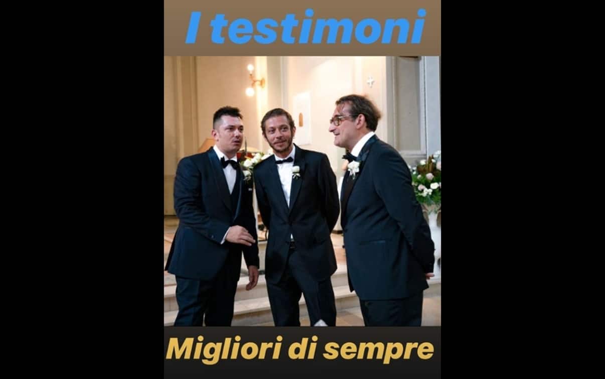Uccio sposo, Valentino Rossi testimone dell'amico. Al matrimonio Cesare Cremonini. LE FOTO Sky Uccio sposo, Valentino Rossi testimone dell'amico. Al matrimonio Cesare Cremonini. LE FOTO Sky