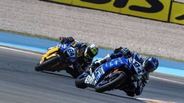 Supersport, prima pole per Perolari a Villicum