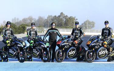 sky_racing_team_vr46_foto_di_gruppo_2018