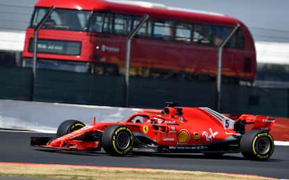 Vettel, "stregone" per fermare la magia Mercedes