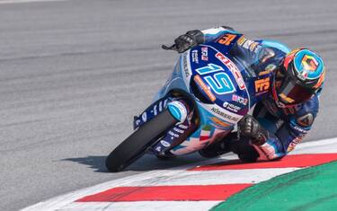 Moto3, Rodrigo: 1° tempo e caduta, weekend finito