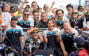 Marini si prende Buriram: la festa Sky VR46