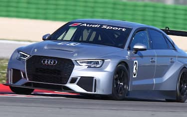 Audi_tcr