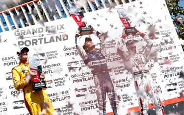 Indycar, vince Sato. Volata per il titolo