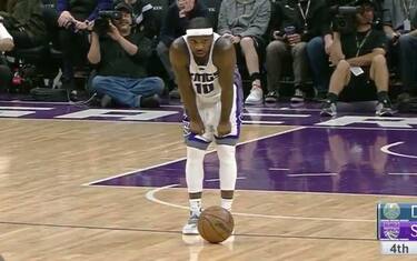 NBA, Ty Lawson se la prende con molta calma