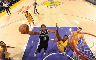 Leonard_vs__Lakers
