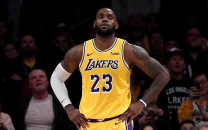 Crollo Lakers, ko con i Suns: addio ai playoff?