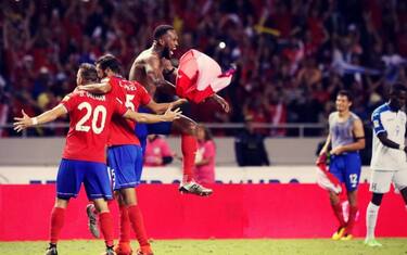 Costa Rica ai Mondiali: gol al 95' e... delirio!