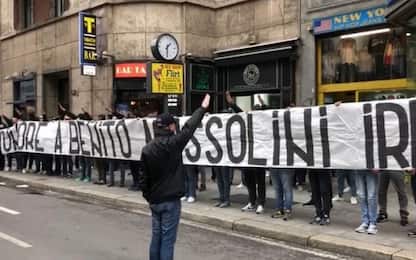 Striscione fascista, daspo per 8 ultrà della Lazio