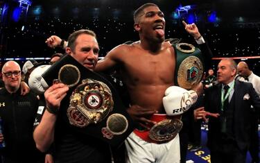 Joshua, 3^ cintura: Parker battuto solo ai punti