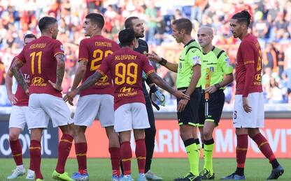 La Roma si ferma, pari e polemiche col Cagliari