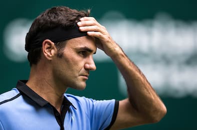 Halle, Federer vince a fatica con Mischa Zverev