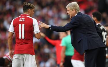 Wenger: "Özil e Sanchez via a gennaio? Possibile"