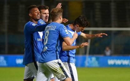Il Brescia torna a vincere, Bari battuto 2-1
