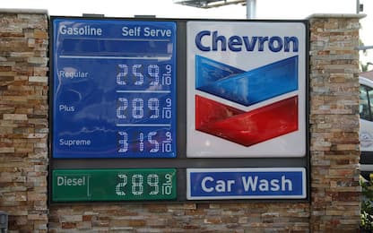 Petrolio, Chevron acquista Anadarko per 33 miliardi di dollari