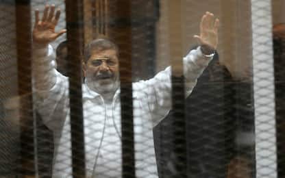 Egitto, media: ex presidente Morsi condannato all'ergastolo