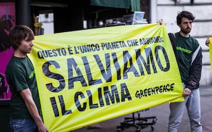 blitz di Greenpeace al G7 energia