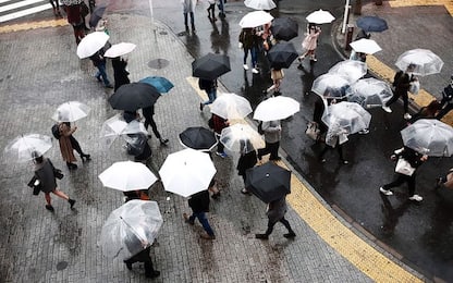 Giappone, pioggia senza sosta a Tokyo: 21 giorni consecutivi