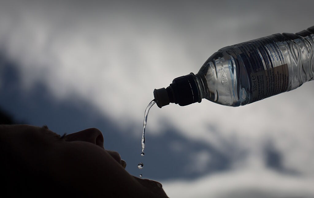 Gela, acqua inquinata: vietato l'uso alimentare | Sky TG24