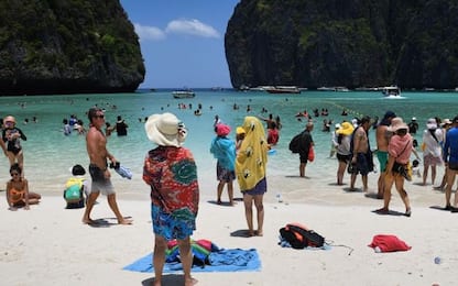 Thailandia: la spiaggia Maya Bay rimarrà chiusa fino al 2021