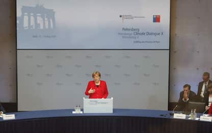 Clima, Merkel: Germania a impatto zero entro 2050