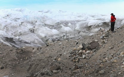 Groenlandia, sciolti in un giorno 2 miliardi di tonnellate di ghiaccio