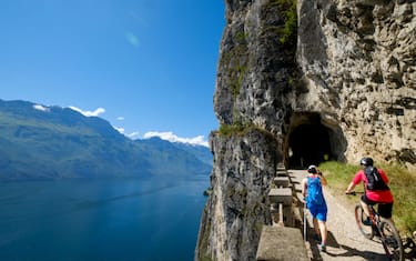 GettyImages-trekking