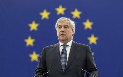 Tajani,inopportuni fondi ciclovie Marche
