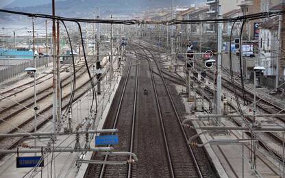 Stop treni su Adriatica guasto elettrico