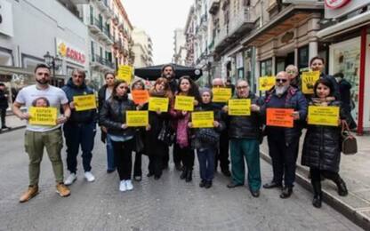Marcia per bimbi morti: lutto a Taranto