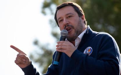 Scontro Salvini-Tunisia dopo la citofonata. Leader Lega: 'Lotta alla droga dovrebbe unire'