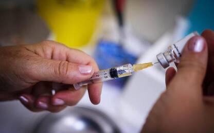 Vaccini: Isola al top per copertura