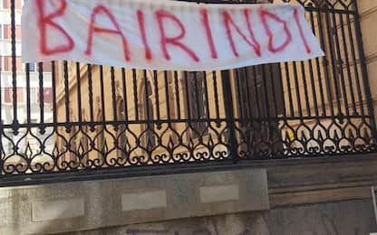 Altra scritta contro Salvini a Cagliari