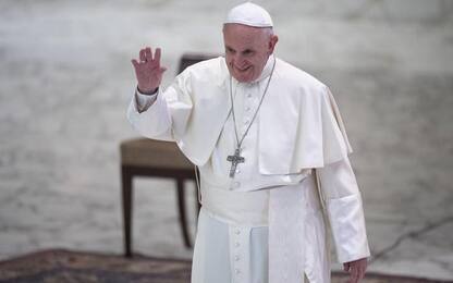Suore chiedono sgombero loro immobile, occupanti scrivono al Papa