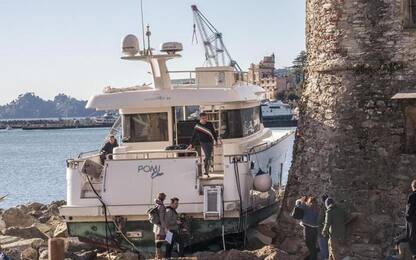 Sindaco Rapallo protesta su yacht spiaggiato