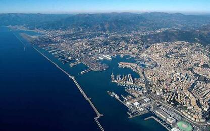 Piano 1 miliardo per opere porto Genova