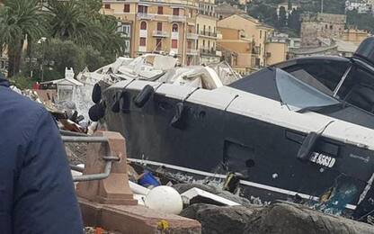 Mareggiata: yacht Berlusconi,recupero con tecniche Concordia