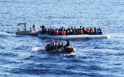 Migranti: Viminale, nave Marina a Genova