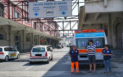 Capri, via libera all'imbarco di ambulanze con pazienti a bordo