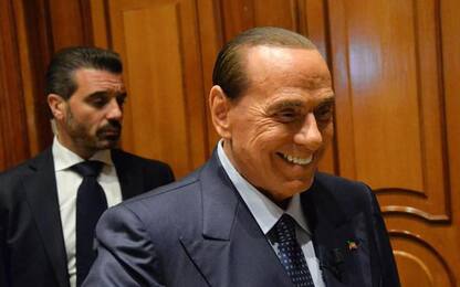 Dl fisco: Berlusconi, siamo alle comiche